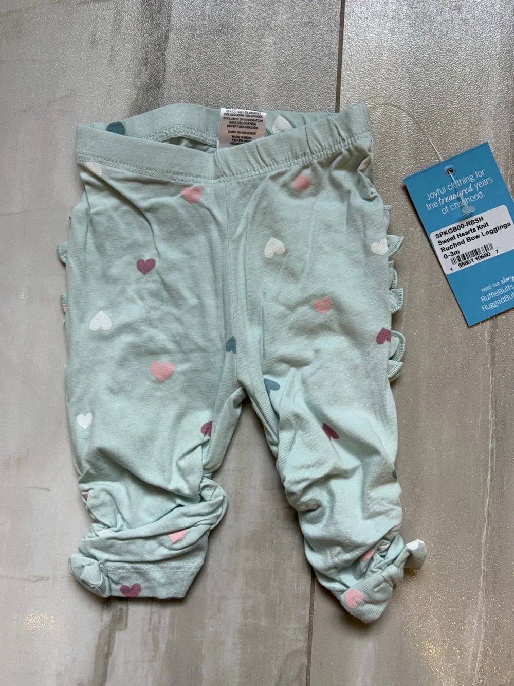 NWT RuffleButts Be Kind Hearts Graphic Tee & Heart Ruffled Leggings Set 0-3M